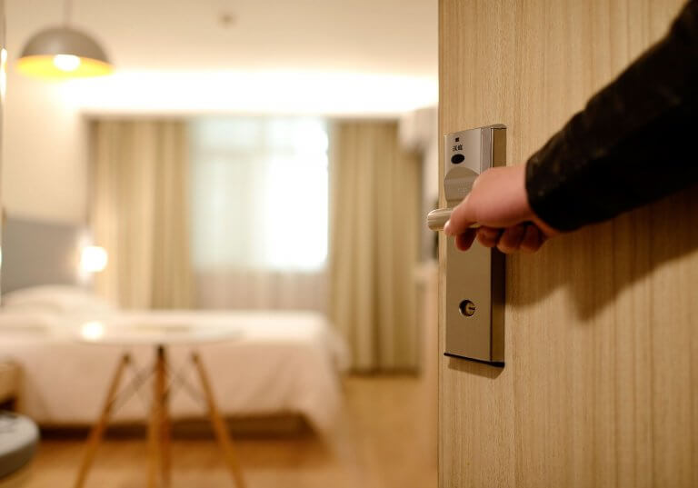 https://www.dazzmanagement.ro/ro/industries/#Accomodation