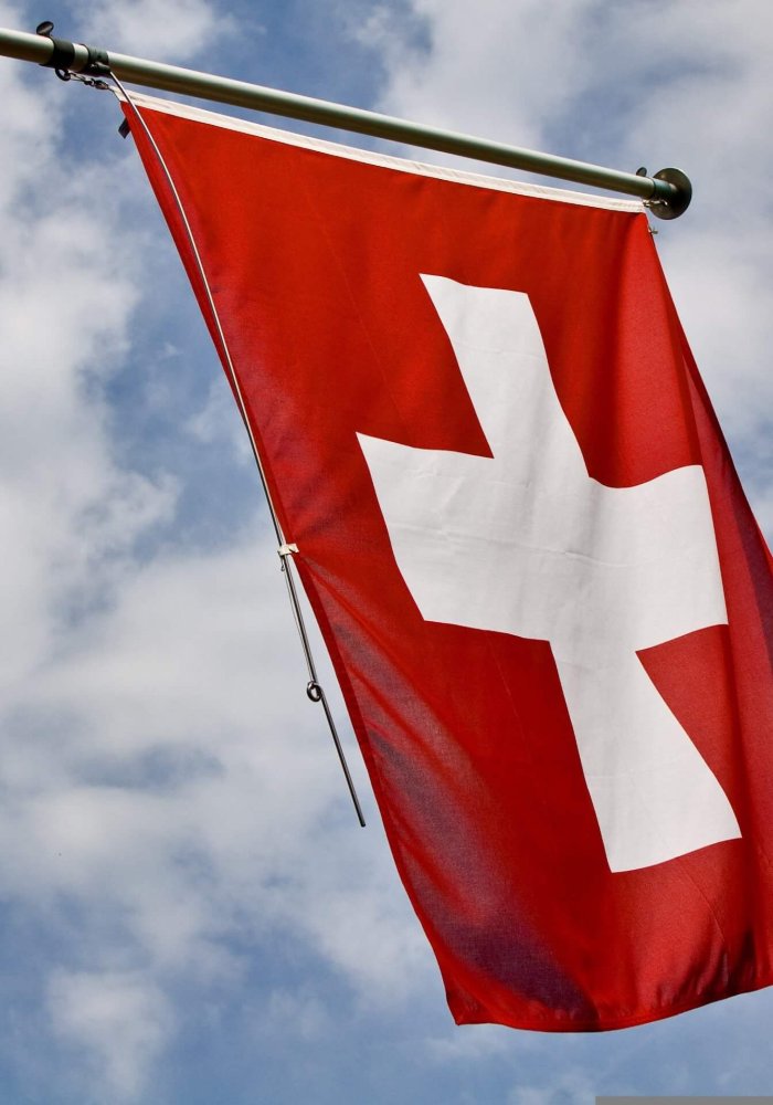swiss-2468486